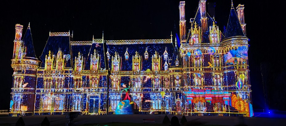 Finistère - Château de Trévarez - la fabuleuse histoire de Pinocchio avec son exposition et le son et lumière @ David Raynal Finistère - Château de Trévarez - la fabuleuse histoire de Pinocchio avec son exposition et le son et lumière @ David Raynal