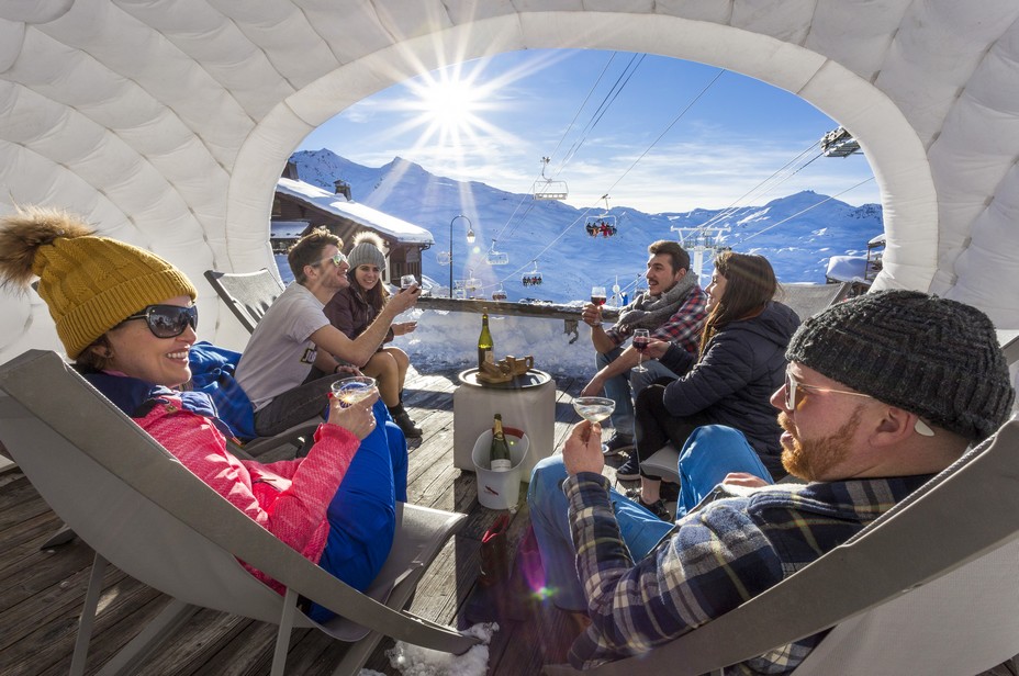 Terrasse Igloo - Les Arolles-ValThorens-®M.Reyboz Terrasse Igloo - Les Arolles-ValThorens-®M.Reyboz