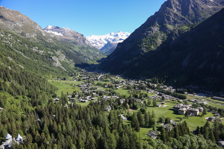 En vallée d’Aoste bienvenue au pays du Mont Rose !