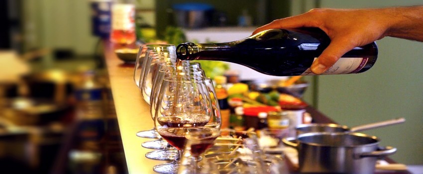 Cet atelier est le premier à proposer des cours alliant cuisine de Thaïlande et vins français (Crédit photo Atelier Thaï)