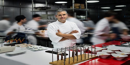 Le chef Nandu Jubany, référence de la gastronomie catalane et récompensé d'une étoile Michelin, dirige les cuisines en tant que conseiller gastronomique (Photos D.R.)