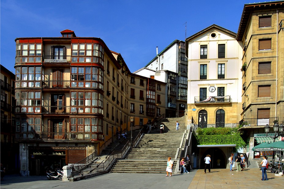 Dans la vieille ville, le casco viejo de Bilbao @DR Dans la vieille ville, le casco viejo de Bilbao @DR