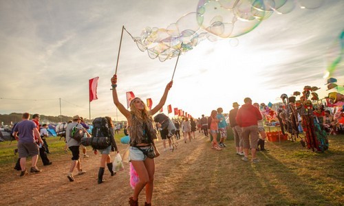 Festivals musicaux de l'été en Grande-Bretagne