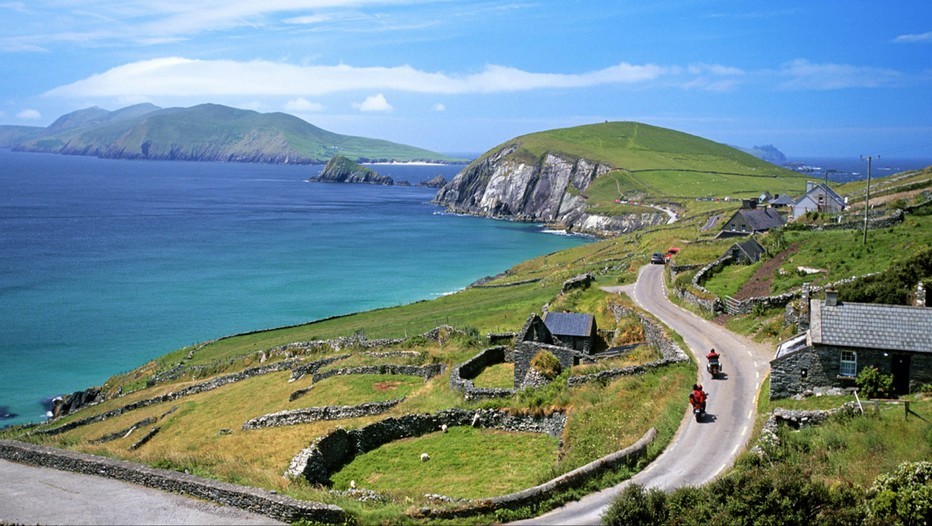 Le Wild Atlantic Way,De Cork au sud au Donegal au nord, 2500 km de routes sauvages, sur la côte ouest de l'Irlande (Crédit photo DR) Le Wild Atlantic Way,De Cork au sud au Donegal au nord, 2500 km de routes sauvages, sur la côte ouest de l'Irlande (Crédit photo DR)