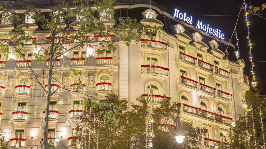 Le mythique 5 étoiles du Paseo de Gracia paré pour les fêtes de fin d'année. @ DR Le mythique 5 étoiles du Paseo de Gracia paré pour les fêtes de fin d'année. @ DR