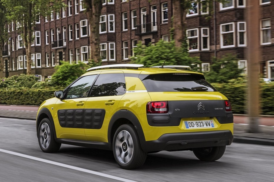 La face arrière du C4 Cactus du constructeur Citroën ne manque pas de style (Crédit photo DR)