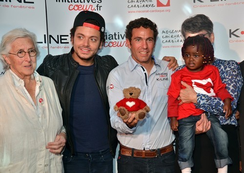 Une partie de l'équipe de InitiativesCoeur, association initiée par Tanguy de Lamotte, Francine Lecat et l'un des parrains Kev Adams (Crédit photo David Raynal) Une partie de l'équipe de InitiativesCoeur, association initiée par Tanguy de Lamotte, Francine Lecat et l'un des parrains Kev Adams (Crédit photo David Raynal)