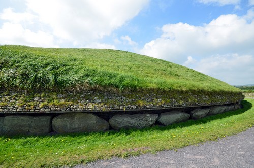 Newgrange : un sanctuaire pour le solstice d’hiver en Irlande !