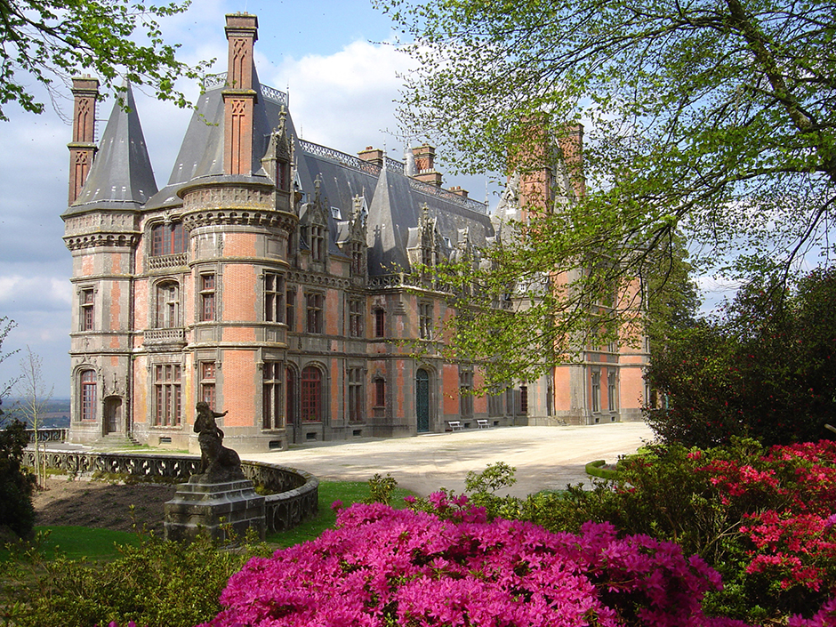 Allée d'honneur du château de Trévarez © CDP 29 Allée d'honneur du château de Trévarez © CDP 29