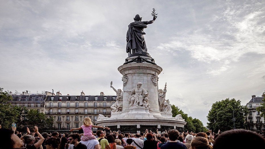 A l’occasion de la journée mondiale de la liberté de la presse Reporters Sans Frontières (RSF),  qui fête ses 30 ans, organise, dimanche 3 mai, place de la République à Paris de de 17h à 23 h, «  un concert pour la liberté ». Une dizaine de chanteurs d'humoristes et de musiciens, se produiront sur scène dont  Jeanne Cherhal, Arthur H, Sly Johnson...(Crédit photo DR)