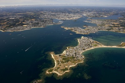 Lorient, ville étape de la Volvo Ocean Race. Vue sur la rade de Lorient ( © P.Guigueno)