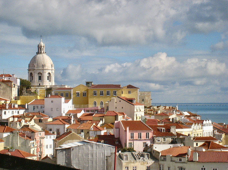 Sur les hauteurs de Graça © Catherine Gary. Sur les hauteurs de Graça © Catherine Gary.
