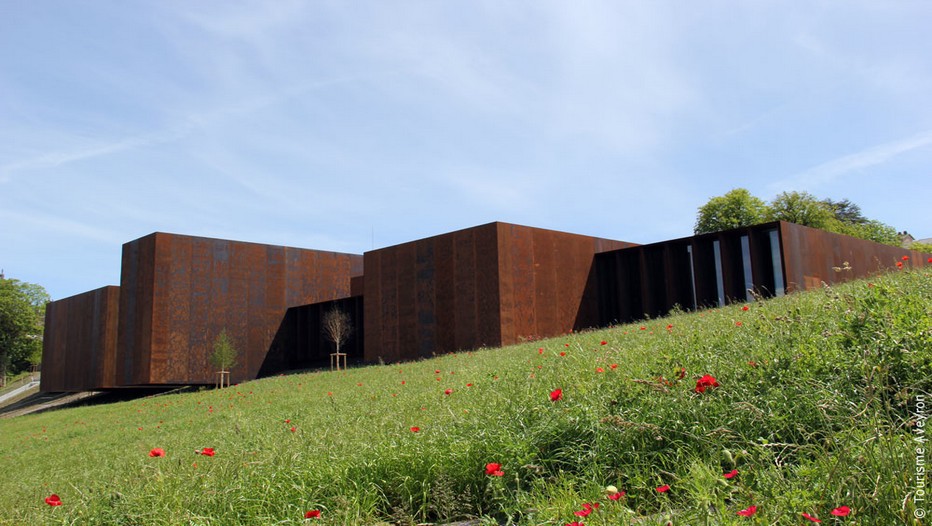 Le 1er anniversaire du Musée Soulages à Rodez ( Crédit photo Yann Menguy) Le 1er anniversaire du Musée Soulages à Rodez ( Crédit photo Yann Menguy)