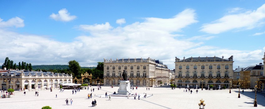 Nancy en Lorraine et son illustre place Stanislas qui mène à la notoire brasserie Excelsior.© Bertrand Munier Nancy en Lorraine et son illustre place Stanislas qui mène à la notoire brasserie Excelsior.© Bertrand Munier