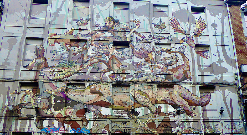 Fresque dans une impasse de la République libre d'Outremeuse © Catherine Gary Fresque dans une impasse de la République libre d'Outremeuse © Catherine Gary
