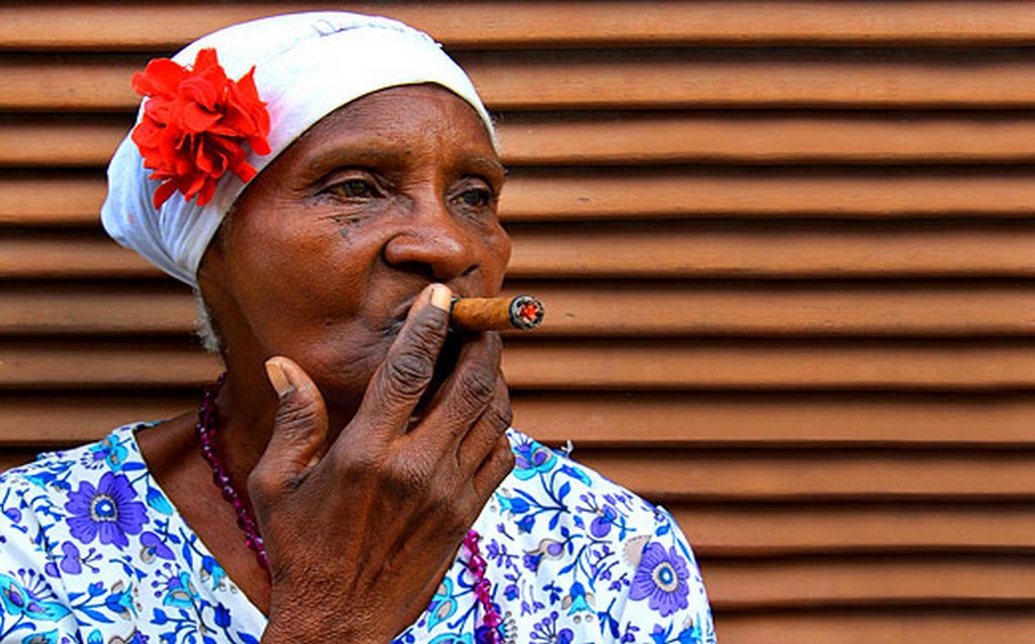Cuba sans cigares.... Non !!! Quelle femme magnifique.  © DR