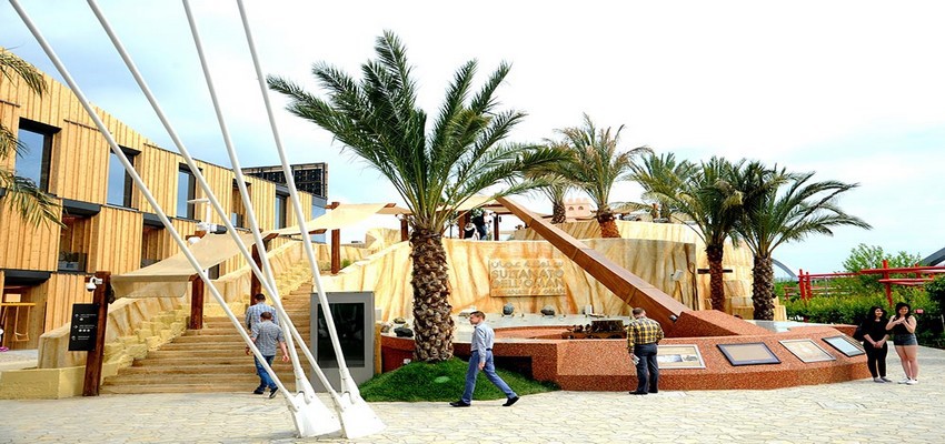 L'une des façades du pavillon du Sultanat d'Oman construit dans le cadre du l'Expo Milano 2015 (Crédit photo DR)