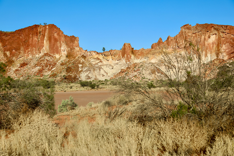 Une force primitive se dégage de ce lieu du bout du monde @ Patrick Cros. Une force primitive se dégage de ce lieu du bout du monde @ Patrick Cros.