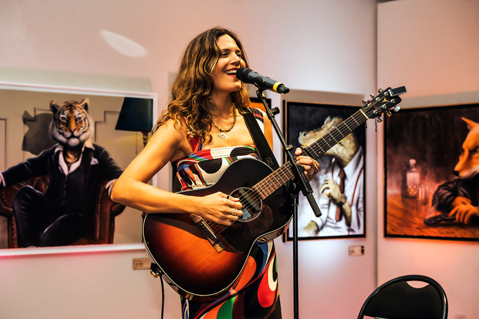 Parmi les artistes invités, Vanille, la fille de Julien Clerc @ Erwan Desmazon Parmi les artistes invités, Vanille, la fille de Julien Clerc @ Erwan Desmazon