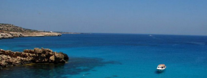 Une plage de Chypre l'une  des évasions paradisiaques de l'Agence Héliades (Crédit photo DR)