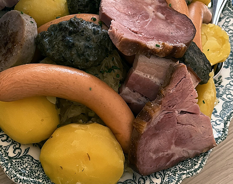 La choucroute garnie @ Jean-Luc Pechinot La choucroute garnie @ Jean-Luc Pechinot