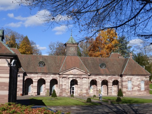 Les bâtiments des eaux thermales de Luxeuil-les-Bains,Construits au XVIIIè siècle par un disciple de Nicolas Ledoux et classés Monument historique en 1862  © Catherine Gary