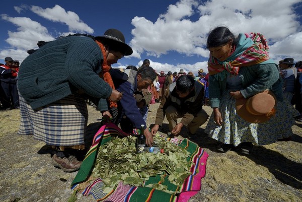 Un voyage inédit à la rencontre des producteurs de laines précieuses du Groenland à la Nouvelle-Zélande en passant par le Pérou, le Ladakh, l’Afrique du Sud, l’Écosse ou encore l’Asie centrale...(Copyright JB RABOUAN)