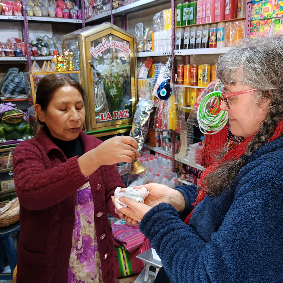 Le marché des sorcières © Claude Vautrin. Le marché des sorcières © Claude Vautrin.