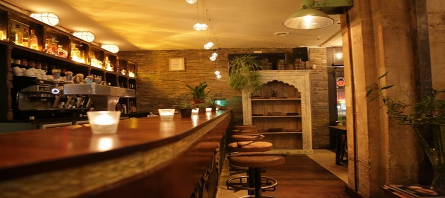 Le côté bar du restaurant "Le Spicy Home " situé boulevard Sébastopol à Paris. ©LESPICYHOMEPARIS- Le côté bar du restaurant "Le Spicy Home " situé boulevard Sébastopol à Paris. ©LESPICYHOMEPARIS-