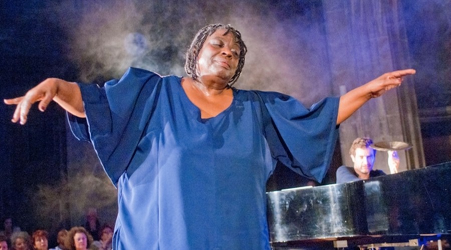 Elsa Wolliaston : Rencontre avec une grande dame de la danse universelle…© catherine Chevallier Elsa Wolliaston : Rencontre avec une grande dame de la danse universelle…© catherine Chevallier