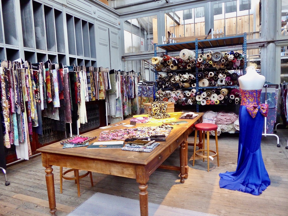 Les ateliers de Soiries Bonnet ont fonctionné jusqu'en 2001 et travaillé aussi pour la Haute couture ©Catherine Gary Les ateliers de Soiries Bonnet ont fonctionné jusqu'en 2001 et travaillé aussi pour la Haute couture ©Catherine Gary