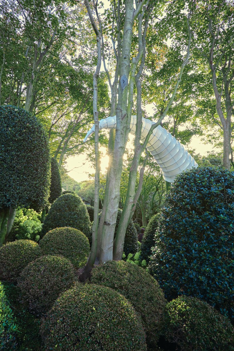 Les Jardins d'Étretat : merveille paysagère en Normandie avec vue sur l'Aiguille Creuse Les Jardins d'Étretat : merveille paysagère en Normandie avec vue sur l'Aiguille Creuse