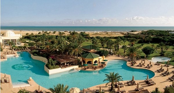 De nombreuses compétitions internationales se dérouleront sur les greens tunisiens en 2016. © OT.Tunisie De nombreuses compétitions internationales se dérouleront sur les greens tunisiens en 2016. © OT.Tunisie