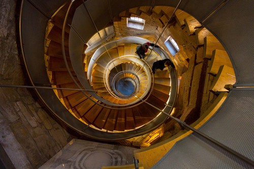 The Lighthouse dans Mitchell Lane, est l'un des premiers bâtiments conçus par Mackintosh. A l'origine il était destiné à accueillir les bureaux du journal Glasgow Herald. Il abrite désormais le Centre du Design et de l'Architecture d'Écosse, ainsi que le fascinant Centre d'Interprétation Mackintosh et la Mackintosh Tower, qui offre une vue panoramique de la ville.©www.visitscotland.com