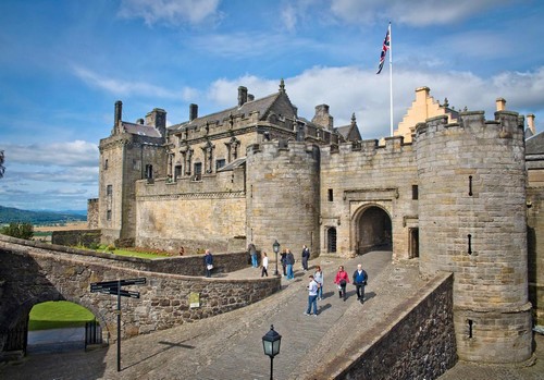 Des chardons au château : Artlink Central + ice cream architecture Stirling ; 1 - 30 septembre 2016 ©visitscotland.com