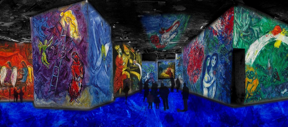 Les Carrières de Lumière font vibrer les couleurs de Chagall !