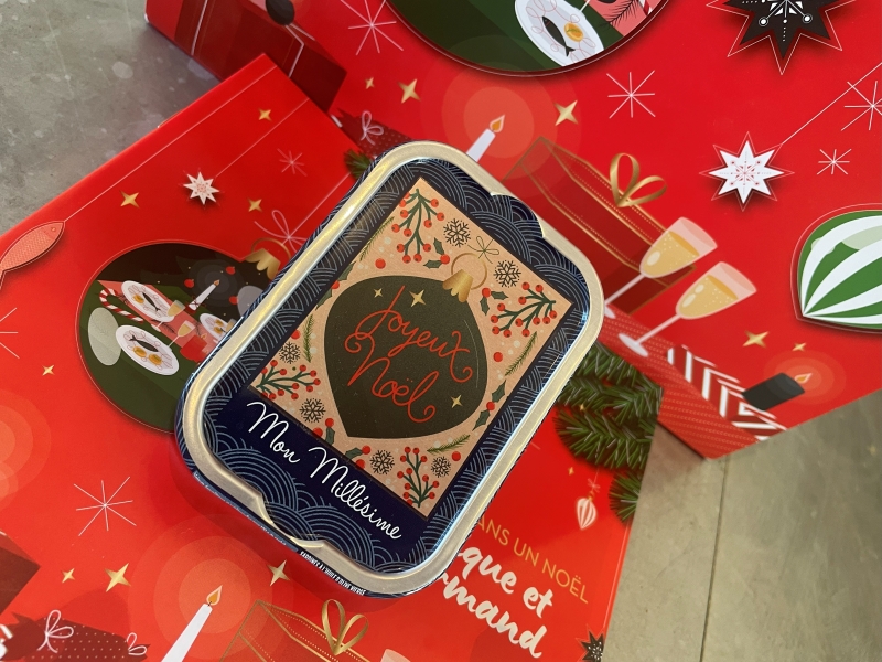 Dernière conserverie vendéenne, Gendreau sublime la sardine depuis quatre générations, sa « Perle des Dieux » millésimée donnant lieu à maintes boîtes pour puxisardinophiles - Photo Richard Bayon