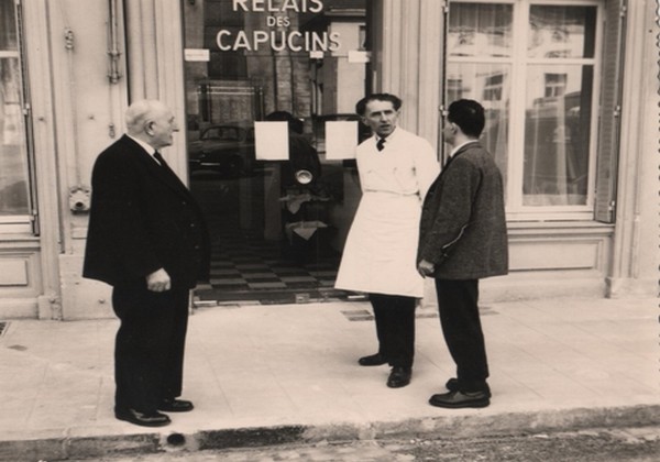 Hubert Cleuvenot (au centre) fut au piano du Relais des Capucins à Plombières-les-Bains (88) toujours comme chef étoilé. ©Michel et Christine Marion