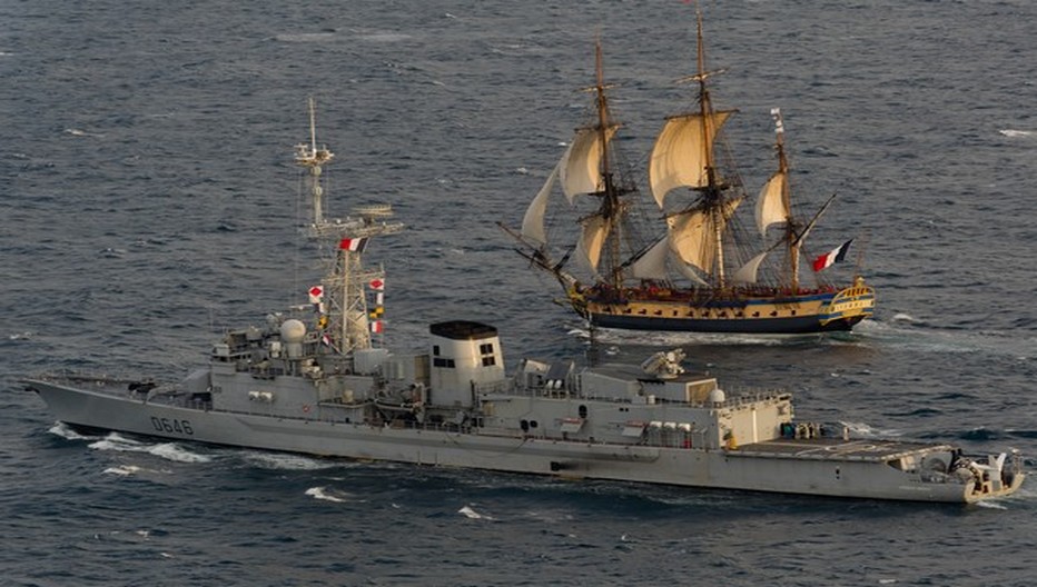 L'Hermione et la Marine Nationale . © OT Rochefort