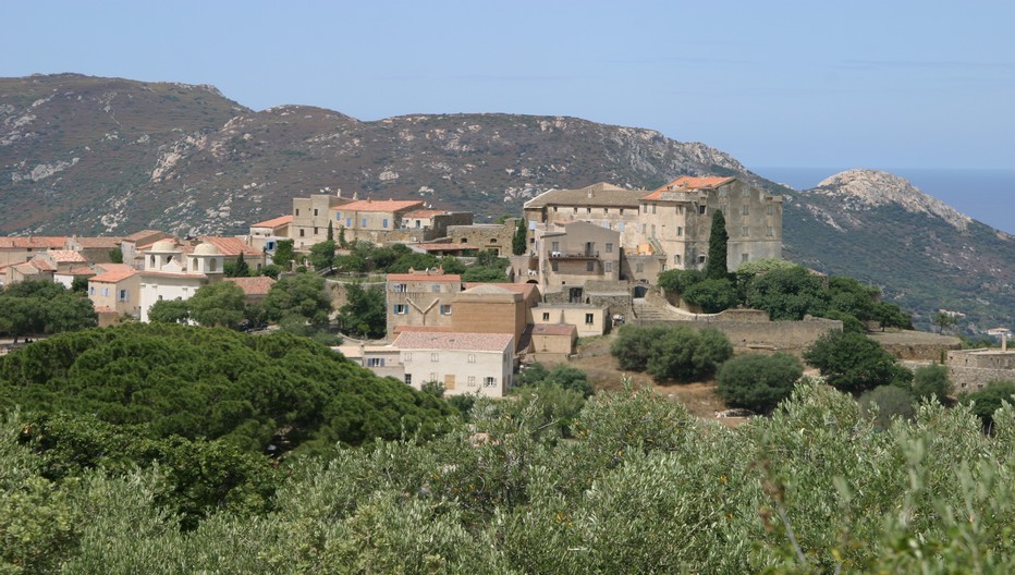La Balagne, au nord-ouest de la Corse, est le Jardin de l’île de Beauté de par l’importance de sa production agricole et viticole. © Richard Bayon