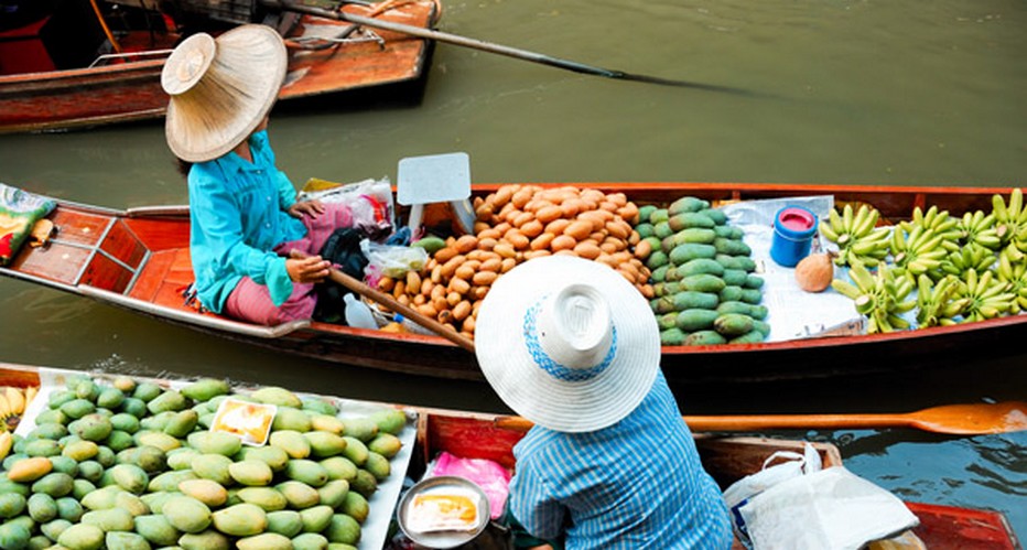 Madame Juthaporn Rerngronasa, gouverneur du tourisme de la Thaïlande explique : " Dans les années à venir, nous allons résolument renforcer le tourisme de niche. Les golfeurs, la clientèle des mariages et des voyages de noces, la santé et bien sûr le bien-être. Nous allons mettre en place des circuits spécifiques pour que les touristes s’approprient la cuisine régionale au contact avec les producteurs locaux."   © Lindigomag/Pixabay.com