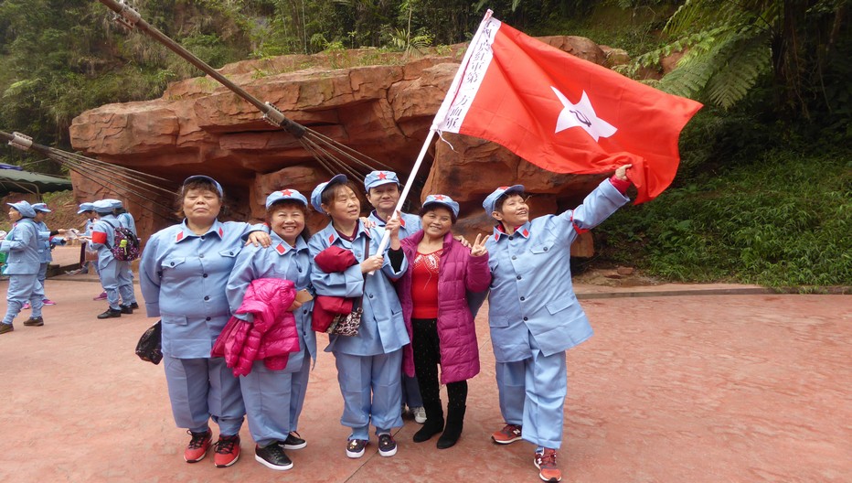 Joyeux pélerinage en mémoire de Mao.  © Catherine Gary