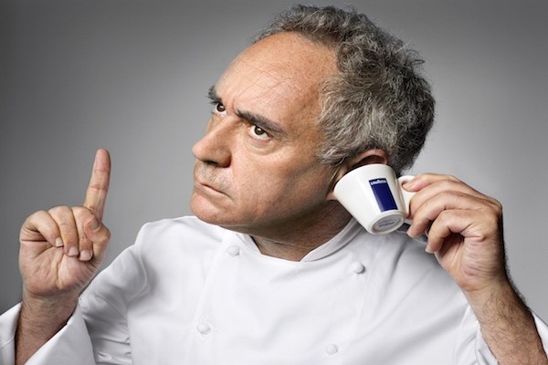 Ferran Adrià, passé maître en cuisine moléculaire séduit par la marque se lance dans une création faite de notes subtiles et parfumées.© Martin Schoeller