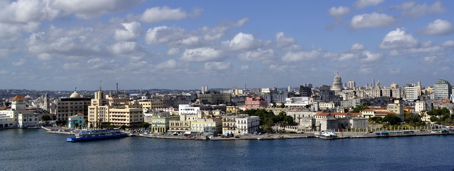 Vue magnifique sur Le port de la Havane  (Ile de Cuba) © Lindigomag/Pixabay