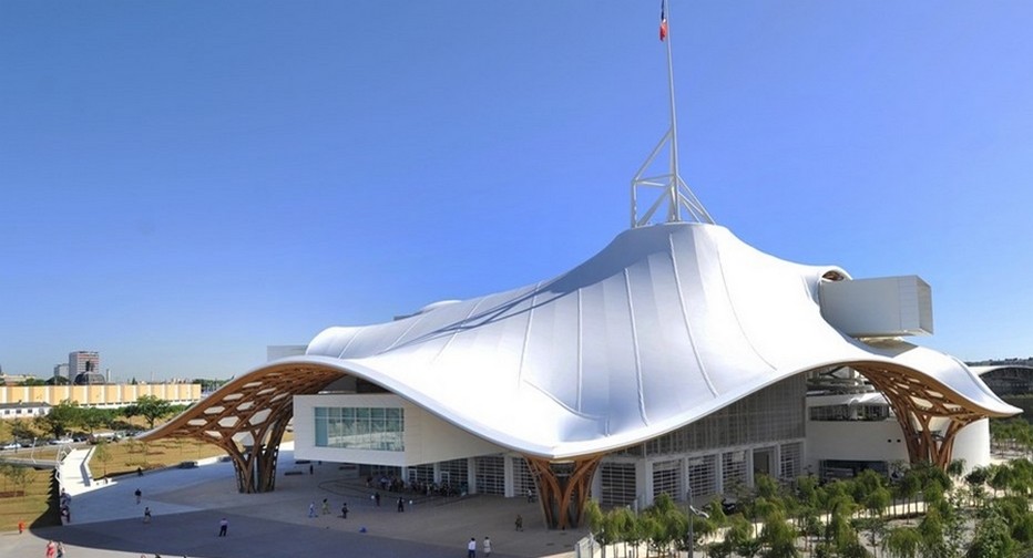 L'entrée du Centre Pompidou de Metz. Crédit photo : GISSELBRECHT