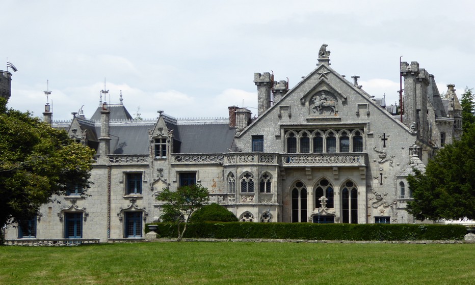 Le  château de Kériolet, un manoir du XVème siècle .© C.Gary