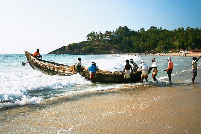 "Dans les années 70-80 et jusqu’au début des années 90, nous voyagions dans des conditions rustiques parce que nous n’avions pas beaucoup d’argent". Photo Les pêcheurs du Kerala - Crédit photo Le Routard