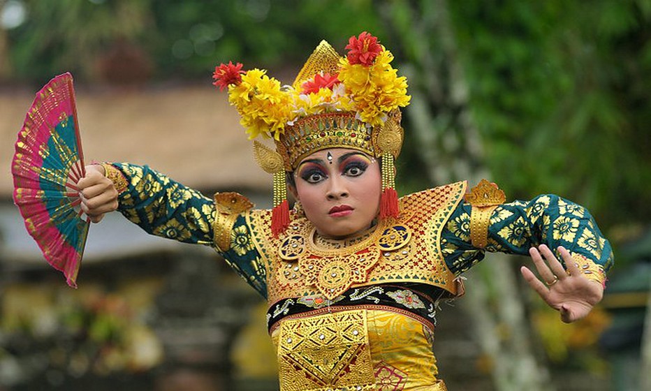 Les visiteurs pourront également assister à des spectacles de danse traditionnelle indonésienne et s’initier dans le cadre d’un atelier à son apprentissage © O.T. Wonderfull Indonesia