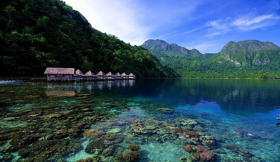 Immense archipel de plus de 13 000 îles s’étalant sur pas moins de 5 000 kilomètres d’est en ouest, l’Indonésie compte près de 255 millions d’habitants, 300 groupes ethniques et plus de 700 langues.© O.T. Wonderfull Indonesia