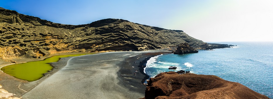 Lanzarote : El Golfo la lagune verte (Copyright  O.T.www.turismolanzarote.com/)